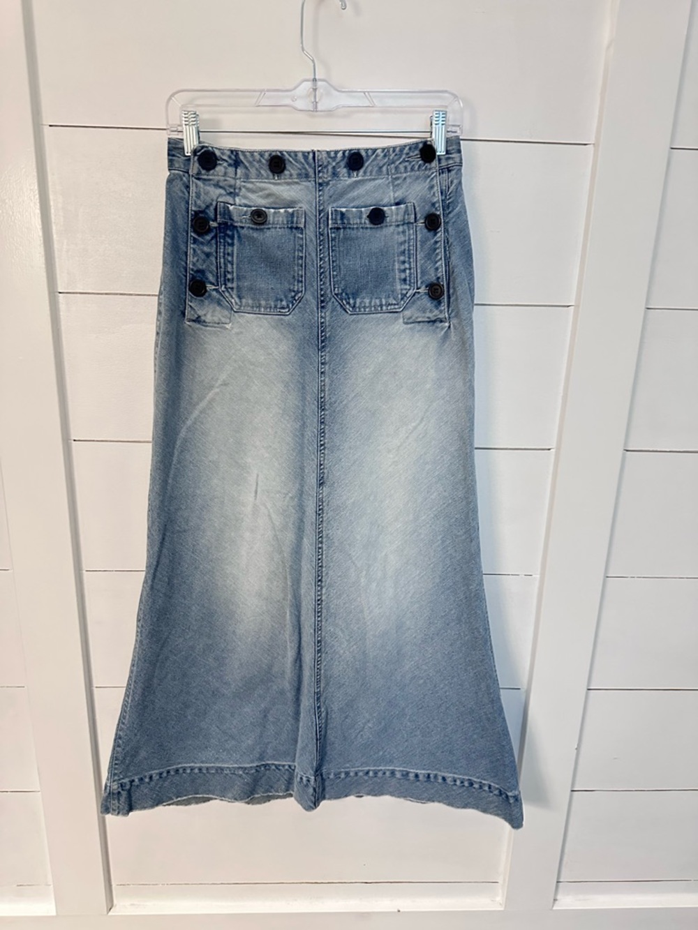 VTG NEWPORT NEWS Jeanology distressed blue 100% cotton button design maxi skirt